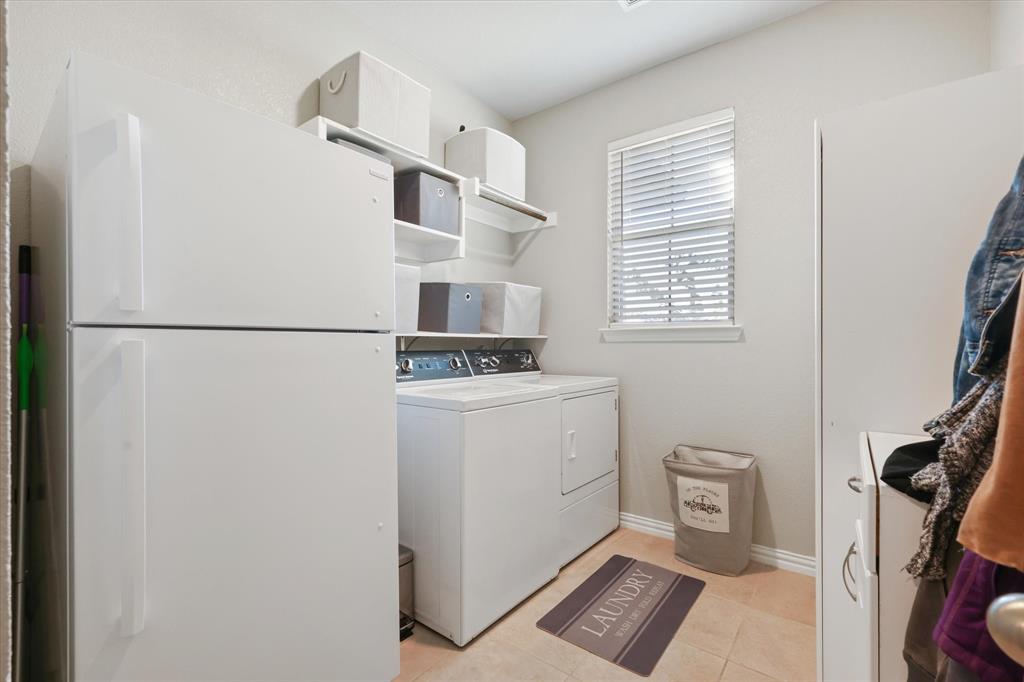 Decatur, Texas, 76234, United States, 4 Bedrooms Bedrooms, ,2 BathroomsBathrooms,Residential,For Sale,1980696