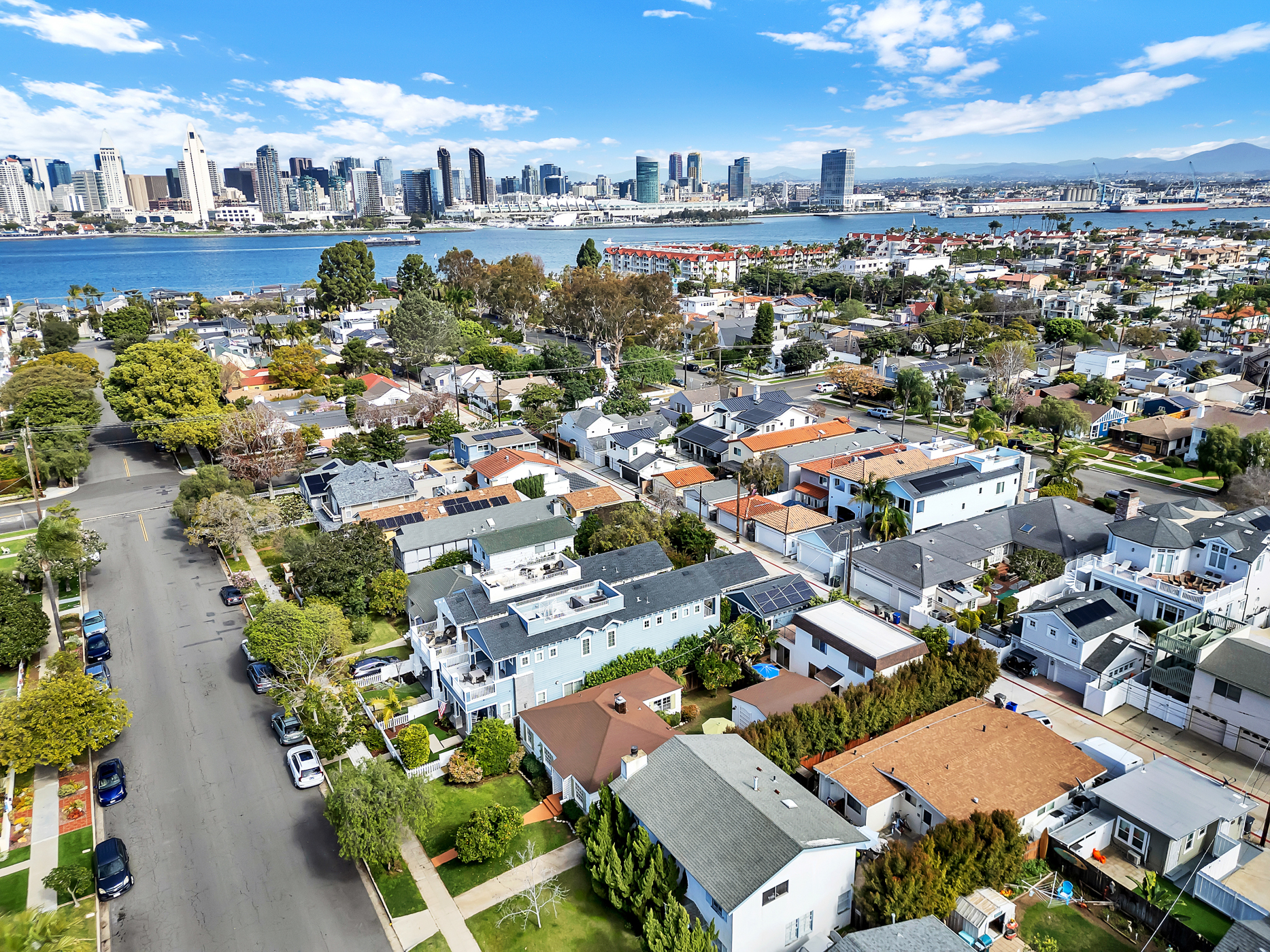  241- 243  F Avenue, Coronado, CA 92118 - 物件實景