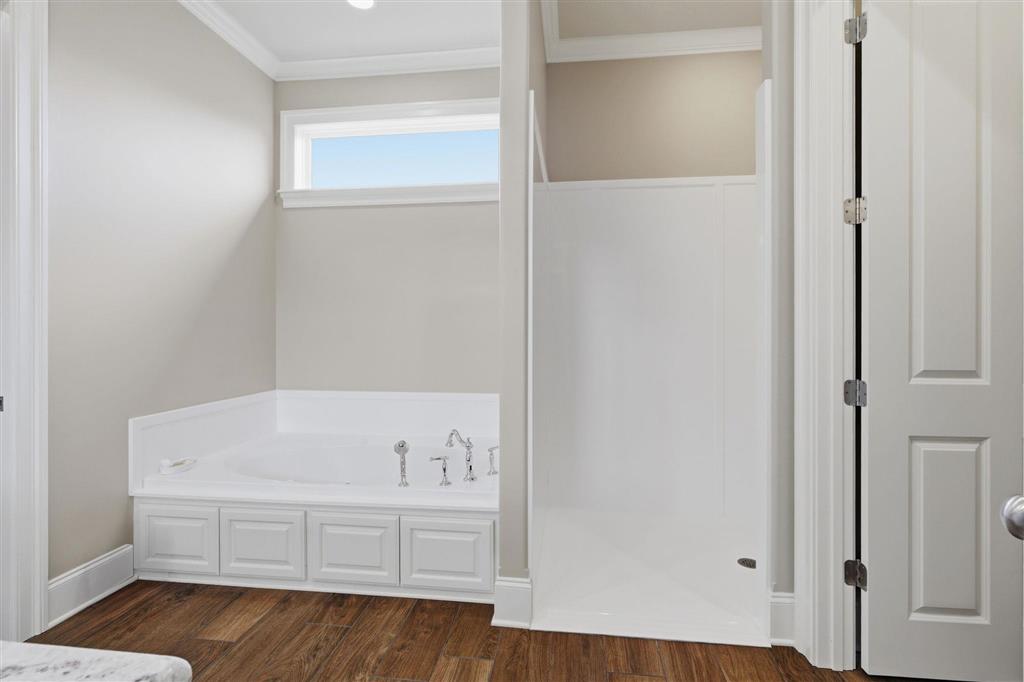 Lake Charles, Louisiana, 70605, United States, 3 Bedrooms Bedrooms, ,3 BathroomsBathrooms,Residential,For Sale,2027172