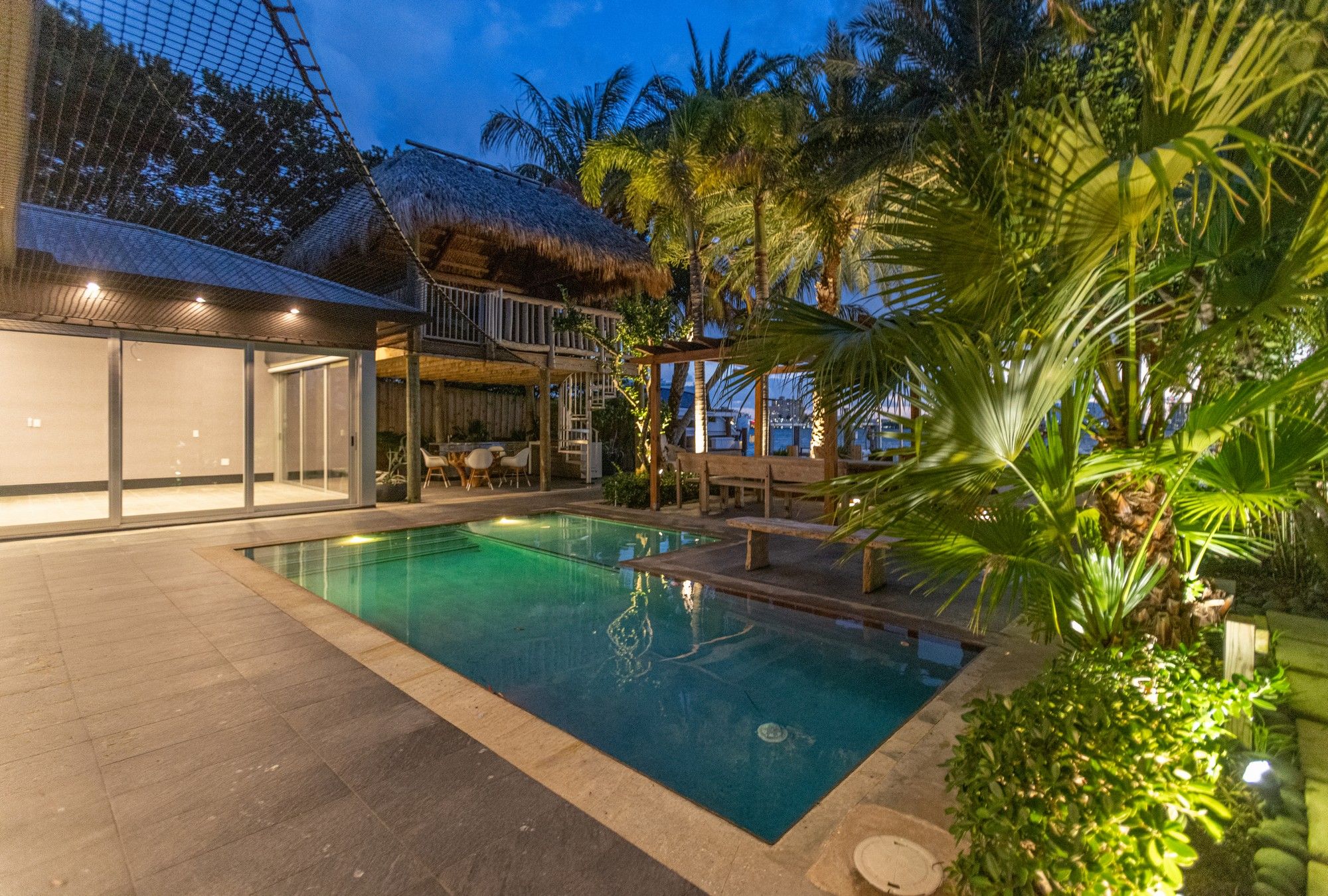  2440 N Shore Ter, Miami Beach, FL, 33141 - 物件實景