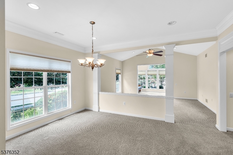 Franklin Twp., New Jersey, 08873, United States, 2 Bedrooms Bedrooms, ,2 BathroomsBathrooms,Residential,For Sale,1911173