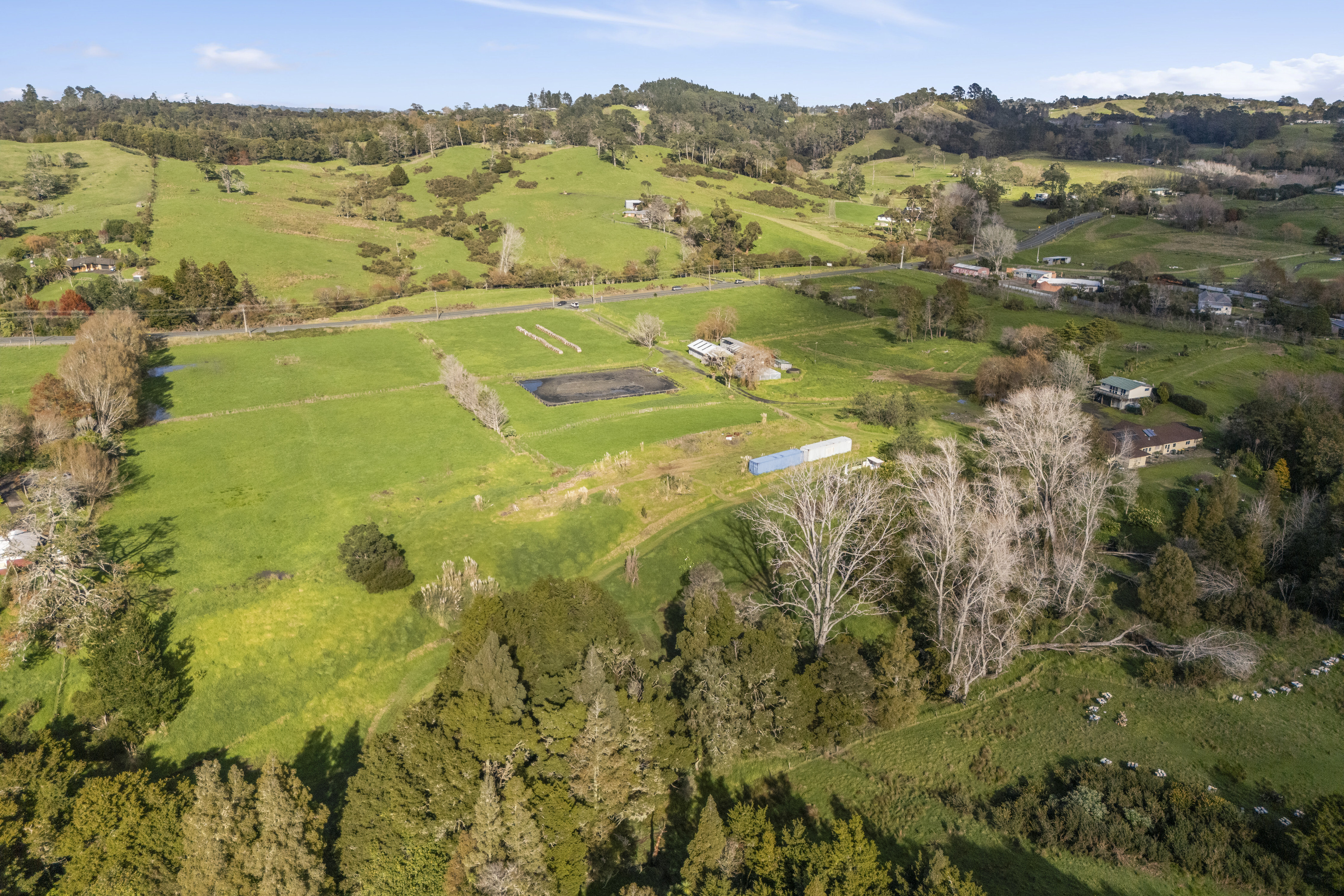  320 Pine Valley Road, Dairy Flat - 物件實景