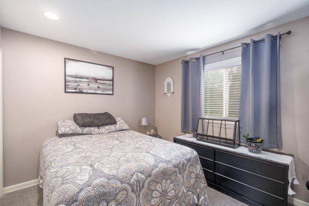 Veradale, Washington, 99037, United States, 6 Bedrooms Bedrooms, ,4 BathroomsBathrooms,Residential,For Sale,1986098