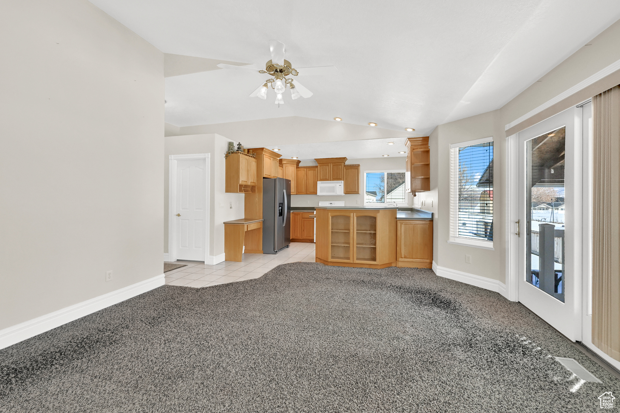 Hyrum, Utah, 84319, United States, 5 Bedrooms Bedrooms, ,3 BathroomsBathrooms,Residential,For Sale,1729547