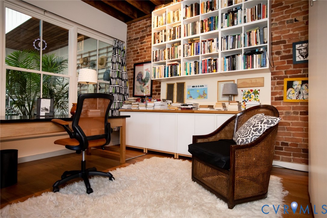 Farmville, Virginia, 23901, United States, 3 Bedrooms Bedrooms, ,3 BathroomsBathrooms,Residential,For Sale,1981150