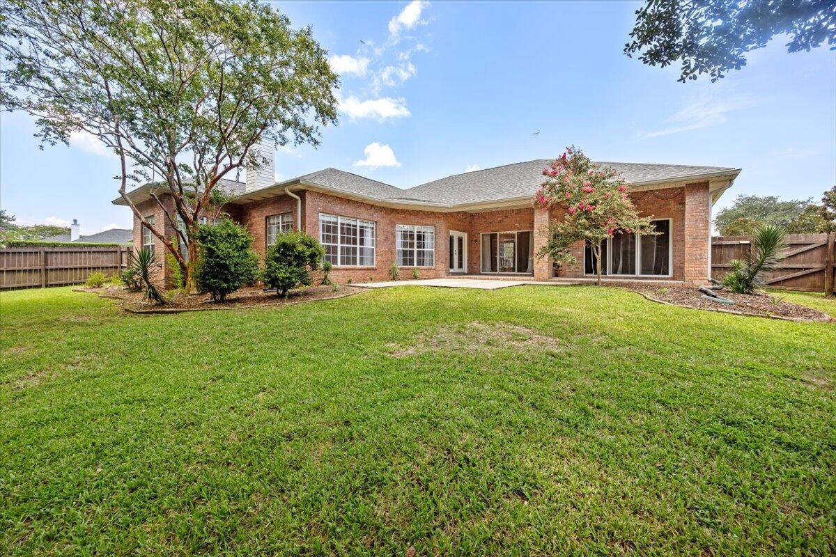 Navarre, Florida, 32566, United States, 3 Bedrooms Bedrooms, ,2 BathroomsBathrooms,Residential,For Sale,1933004