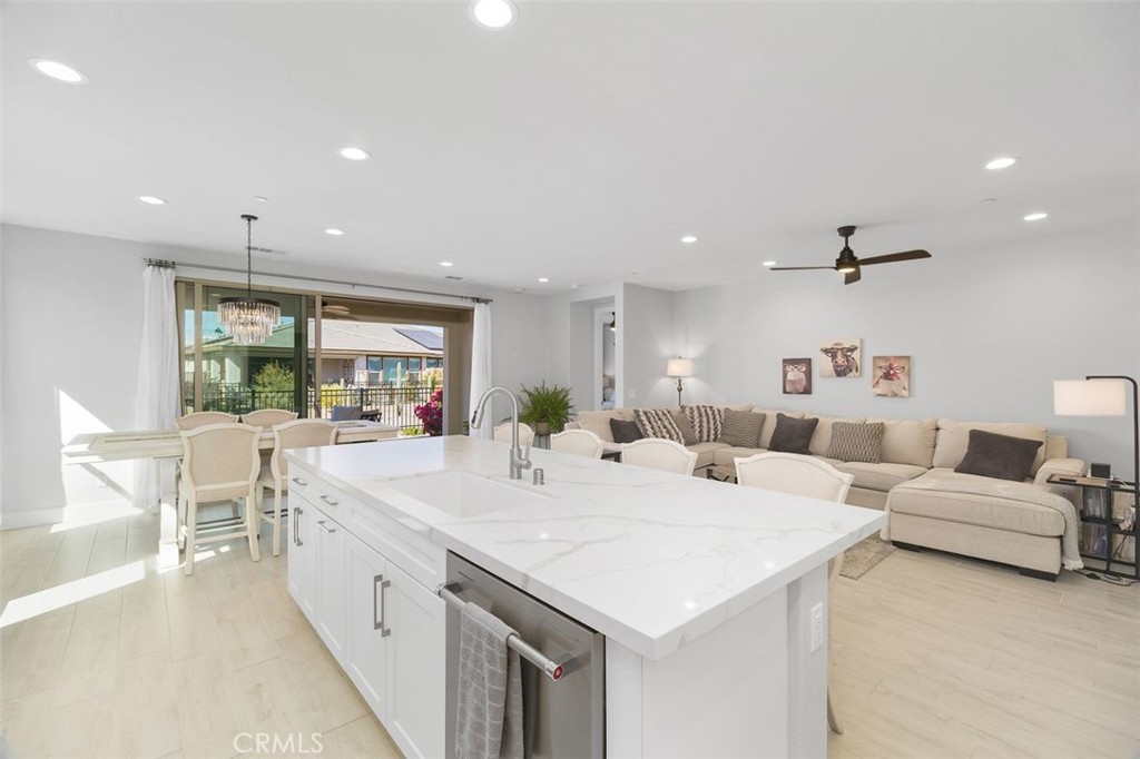 Indio, California, 92201, United States, 2 Bedrooms Bedrooms, ,3 BathroomsBathrooms,Residential,For Sale,1919673