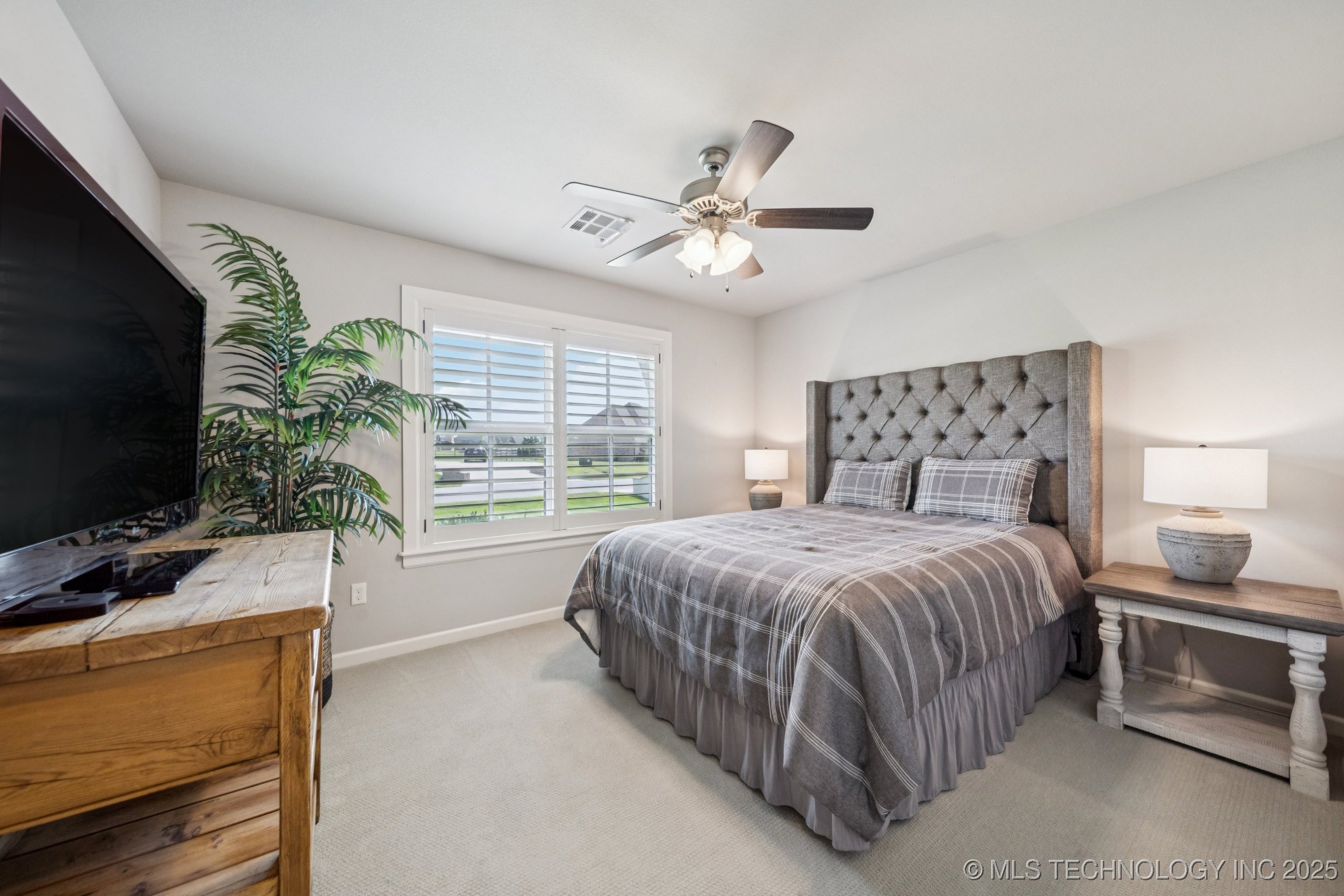 Owasso, Oklahoma, 74055, United States, 4 Bedrooms Bedrooms, ,4 BathroomsBathrooms,Residential,For Sale,1964106