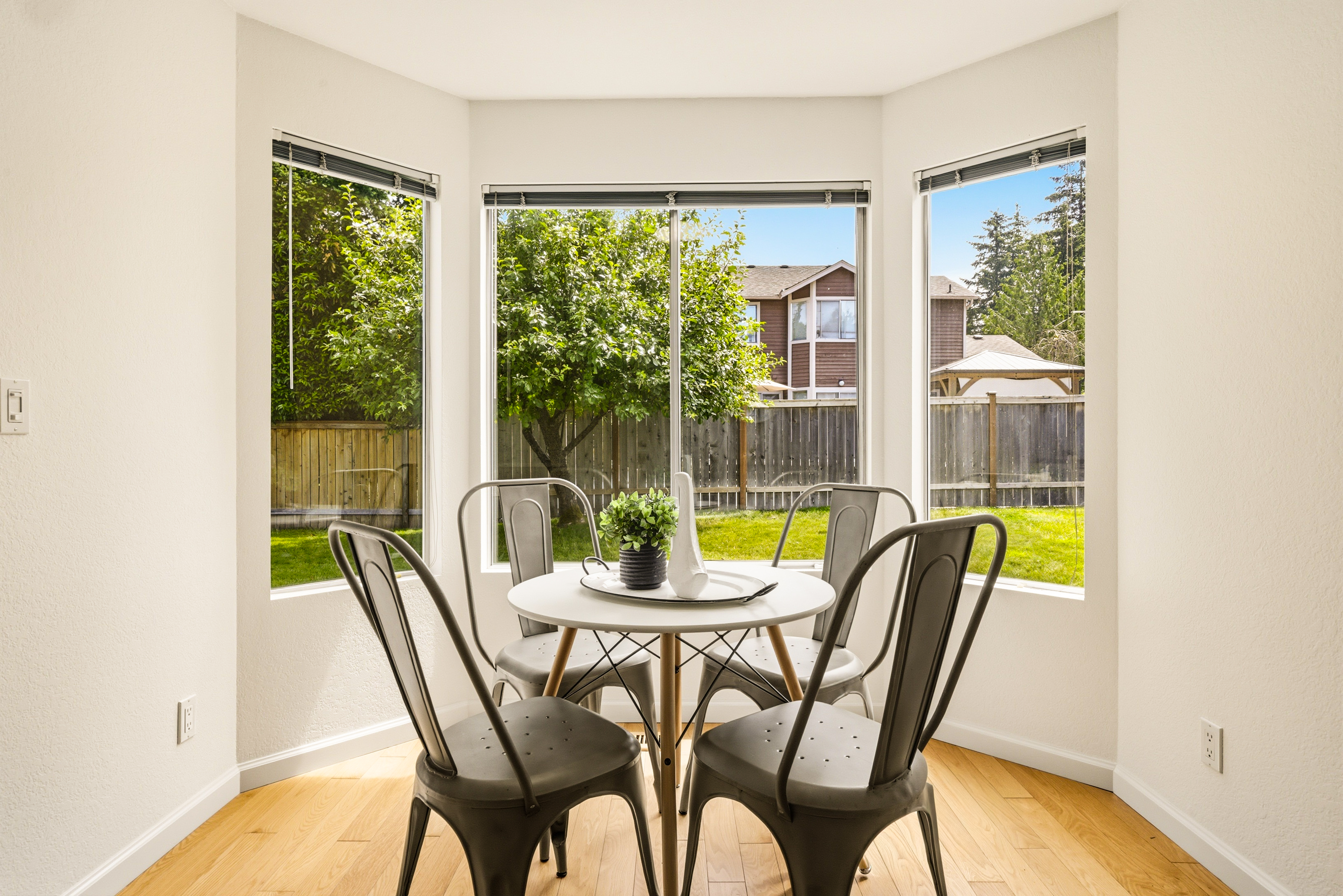  19030 SE 270th Ct, Covington, WA 98042 - 物件實景