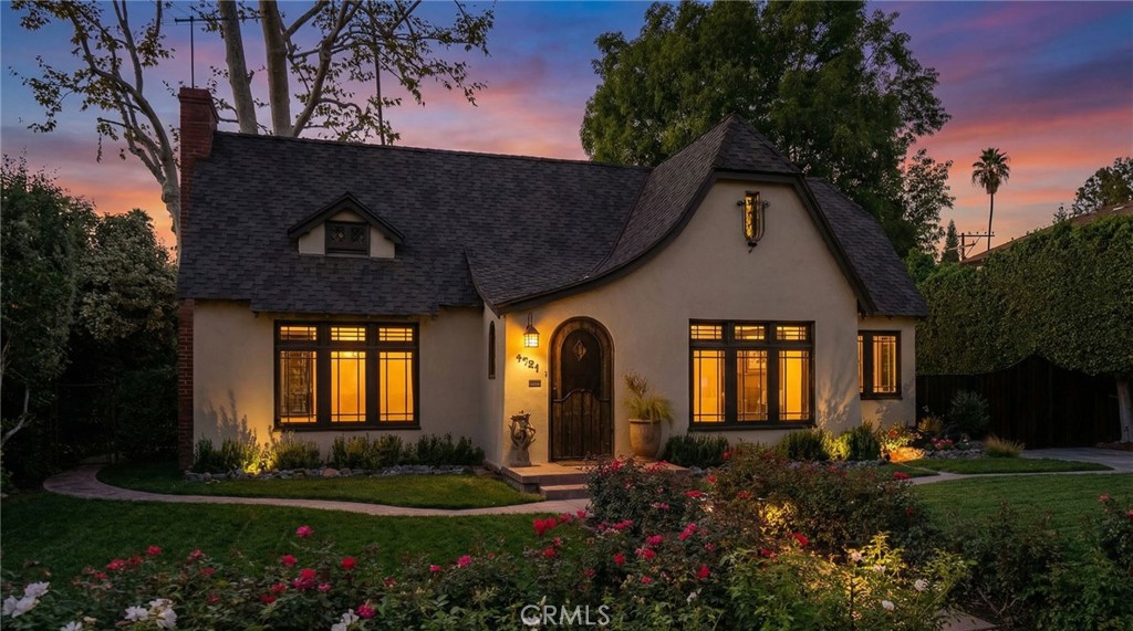 Riverside, California, 92507, United States, 4 Bedrooms Bedrooms, ,2 BathroomsBathrooms,Residential,For Sale,1999020