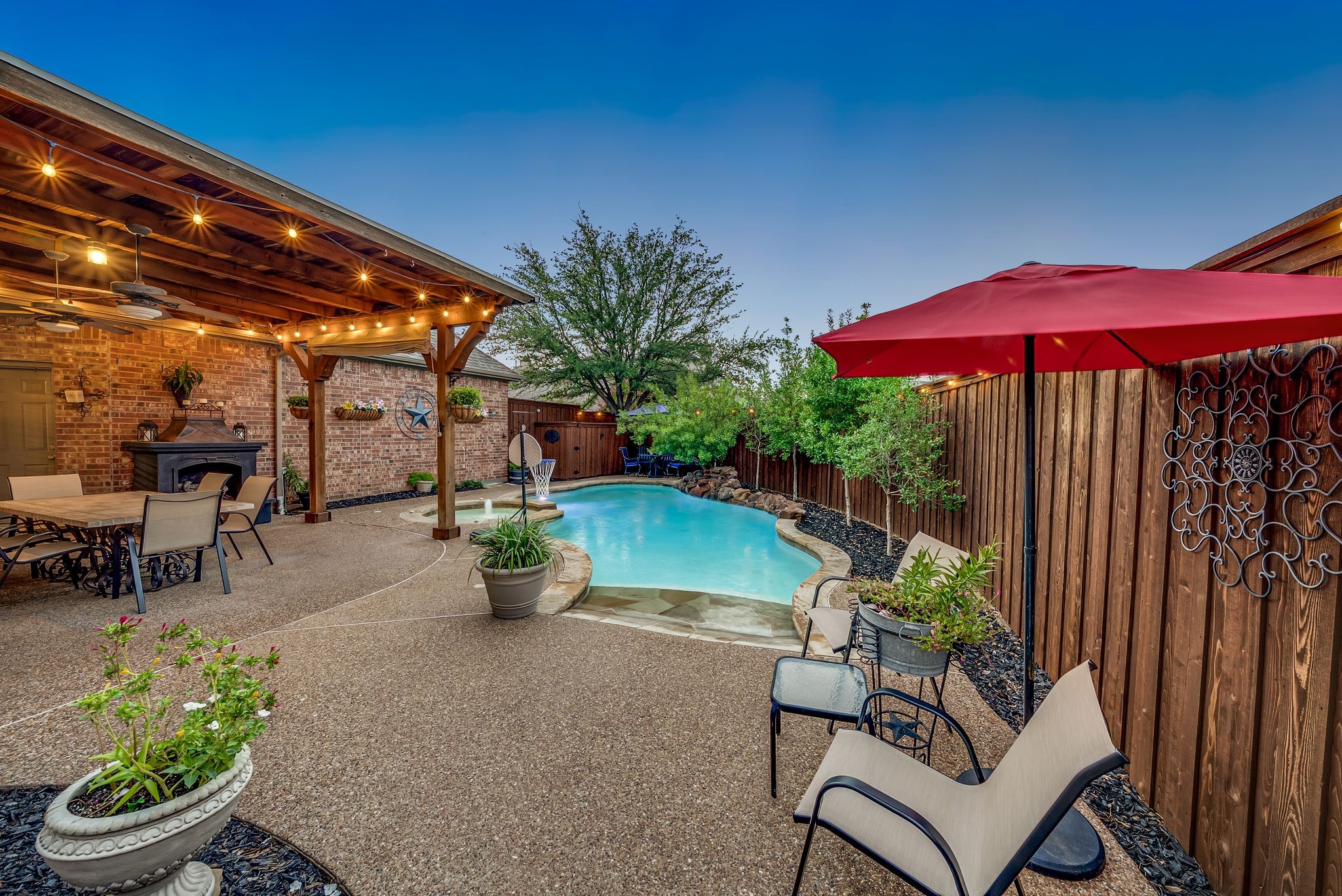 Frisco, Texas, 75033, United States, 4 Bedrooms Bedrooms, ,4 BathroomsBathrooms,Residential,For Sale,1938772