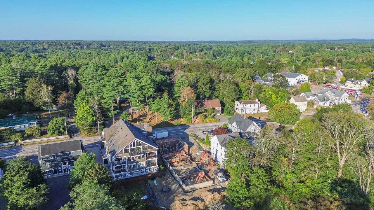 York, Maine, 03909, United States, 2 Bedrooms Bedrooms, ,3 BathroomsBathrooms,Residential,For Sale,2002021