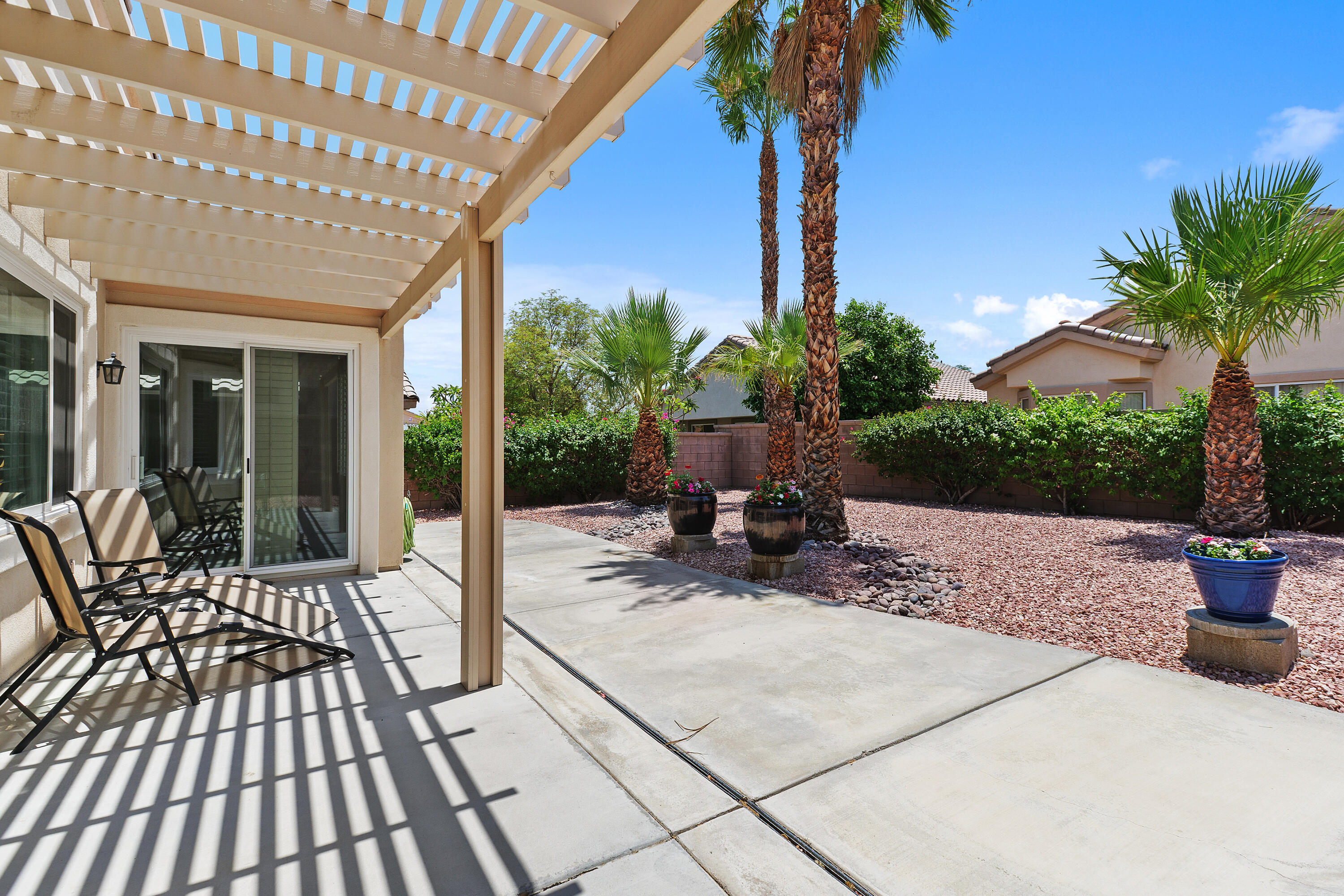 Palm Desert, California, 92211, United States, 2 Bedrooms Bedrooms, ,2 BathroomsBathrooms,Residential,For Sale,1874848