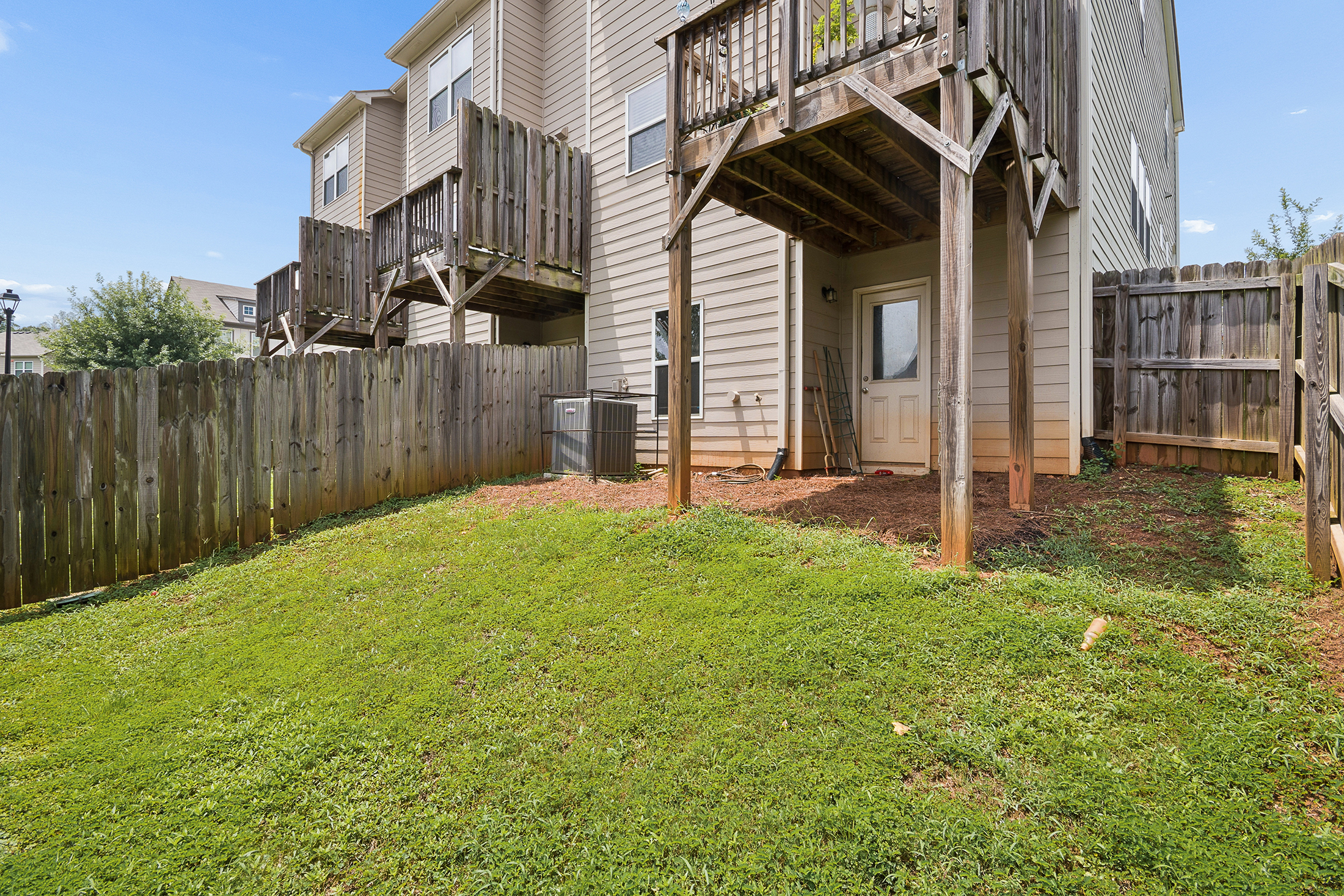  Beautiful End-Unit Townhome at Belmont Hills - 物件實景