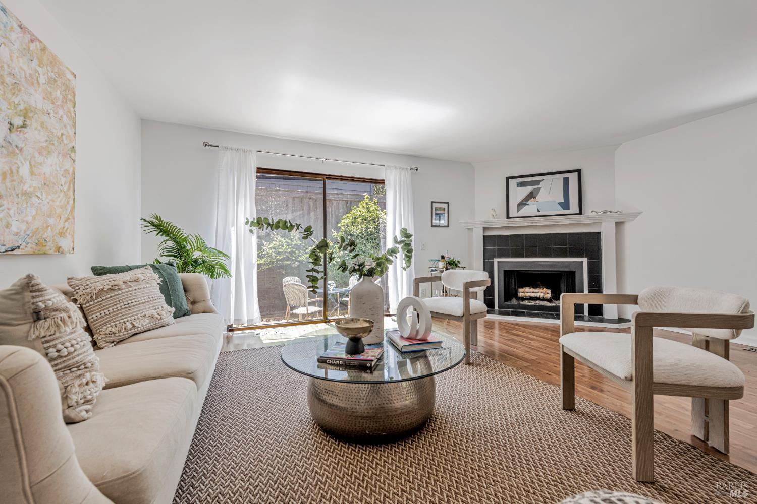 Novato, California, 94945, United States, 3 Bedrooms Bedrooms, ,3 BathroomsBathrooms,Residential,For Sale,1867220