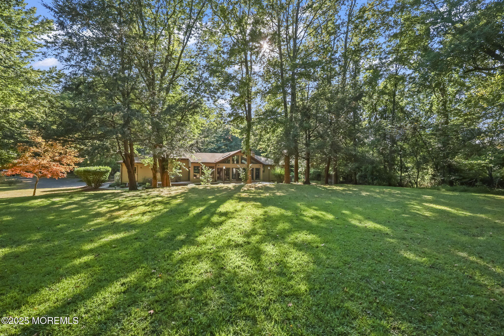 Manalapan, New Jersey, 07726, United States, 3 Bedrooms Bedrooms, ,3 BathroomsBathrooms,Residential,For Sale,1940205