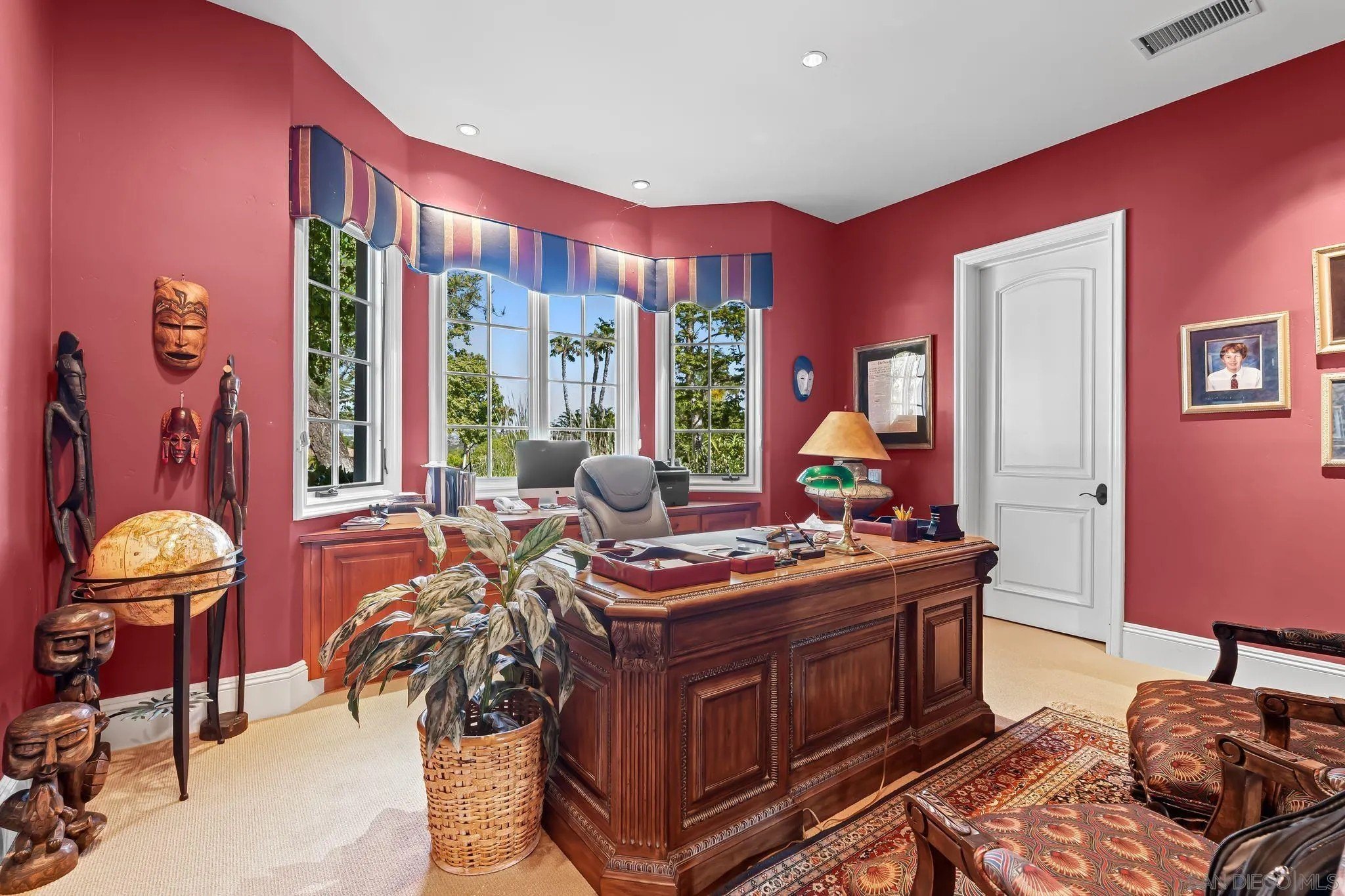 Rancho Santa Fe, California, 92067, United States, 5 Bedrooms Bedrooms, ,7 BathroomsBathrooms,Residential,For Sale,1901457