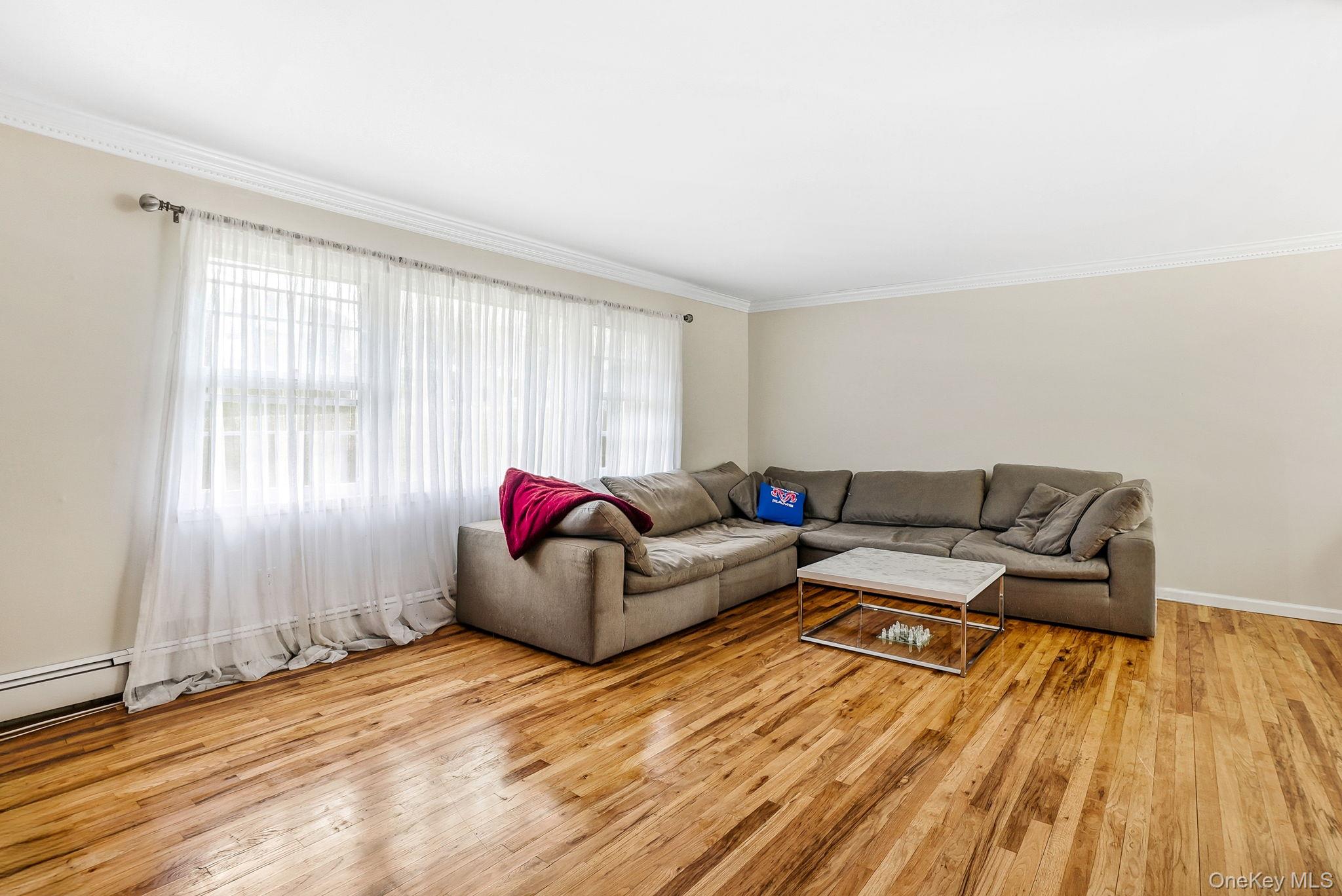 Carmel, New York, 10512, United States, 3 Bedrooms Bedrooms, ,2 BathroomsBathrooms,Residential,For Sale,2000581