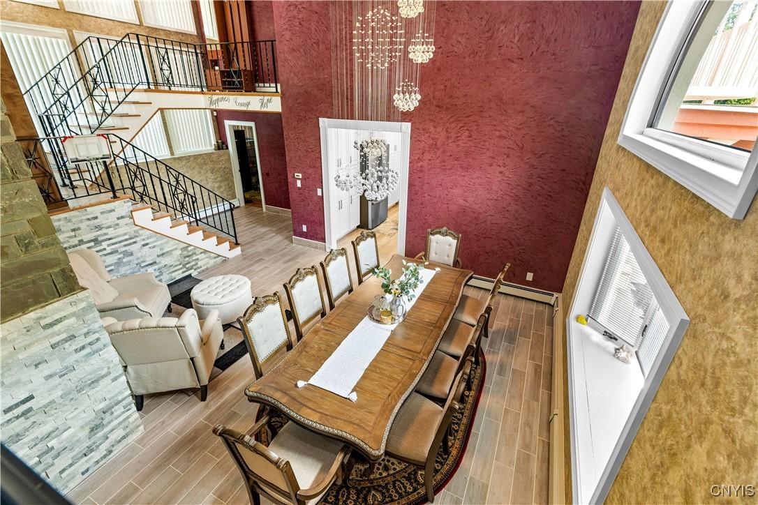 Deerfield, New York, 13502, United States, 6 Bedrooms Bedrooms, ,4 BathroomsBathrooms,Residential,For Sale,1971658