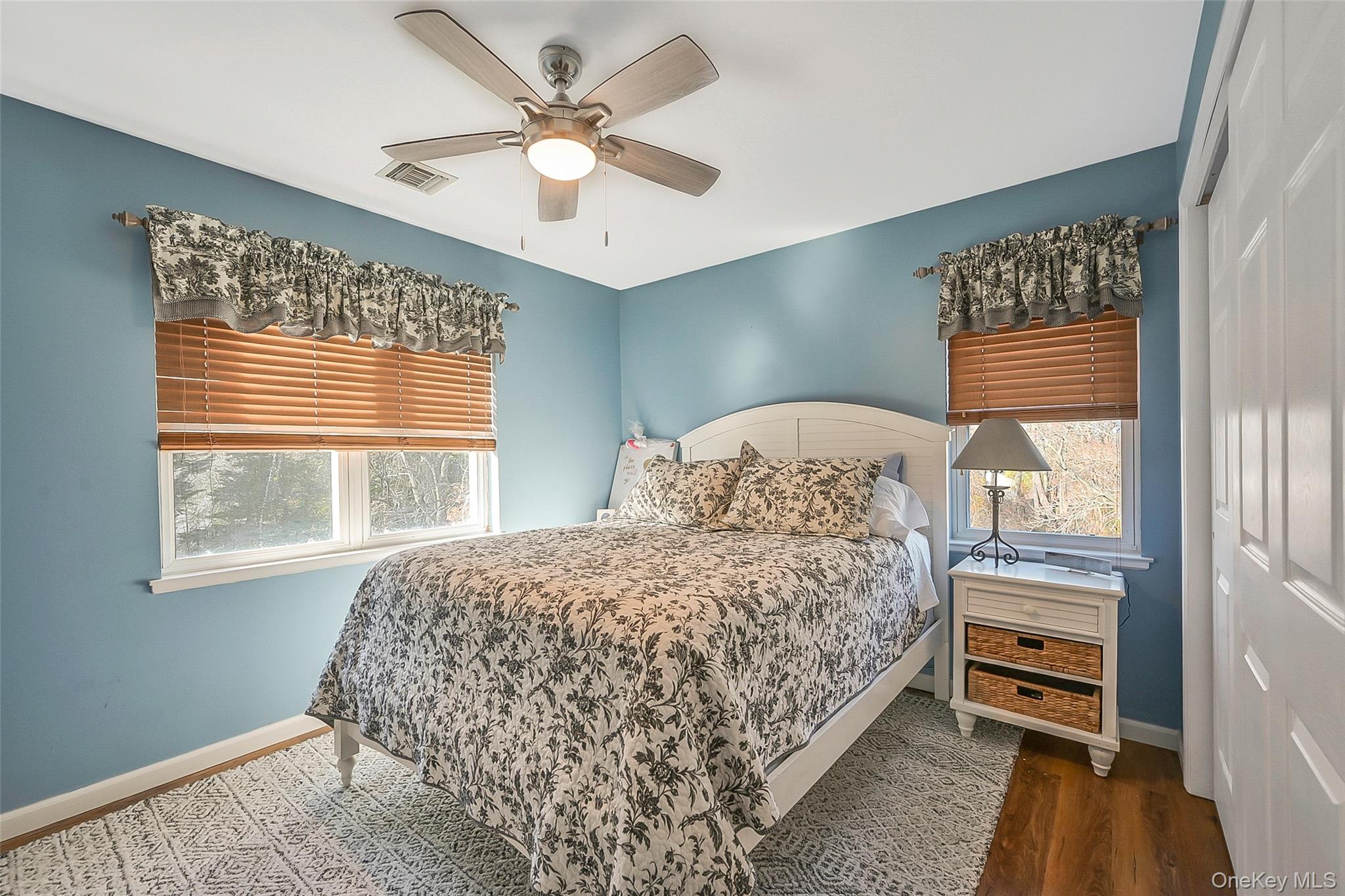 Wading River, New York, 11792, United States, 4 Bedrooms Bedrooms, ,3 BathroomsBathrooms,Residential,For Sale,2002958