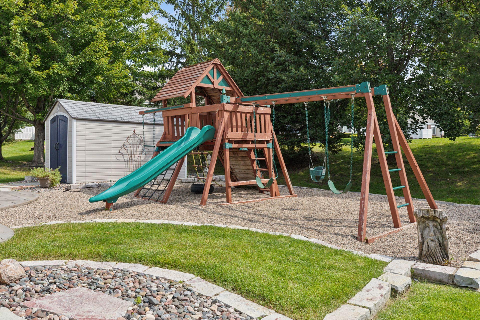 Chaska, Minnesota, 55318, United States, 4 Bedrooms Bedrooms, ,3 BathroomsBathrooms,Residential,For Sale,1947904