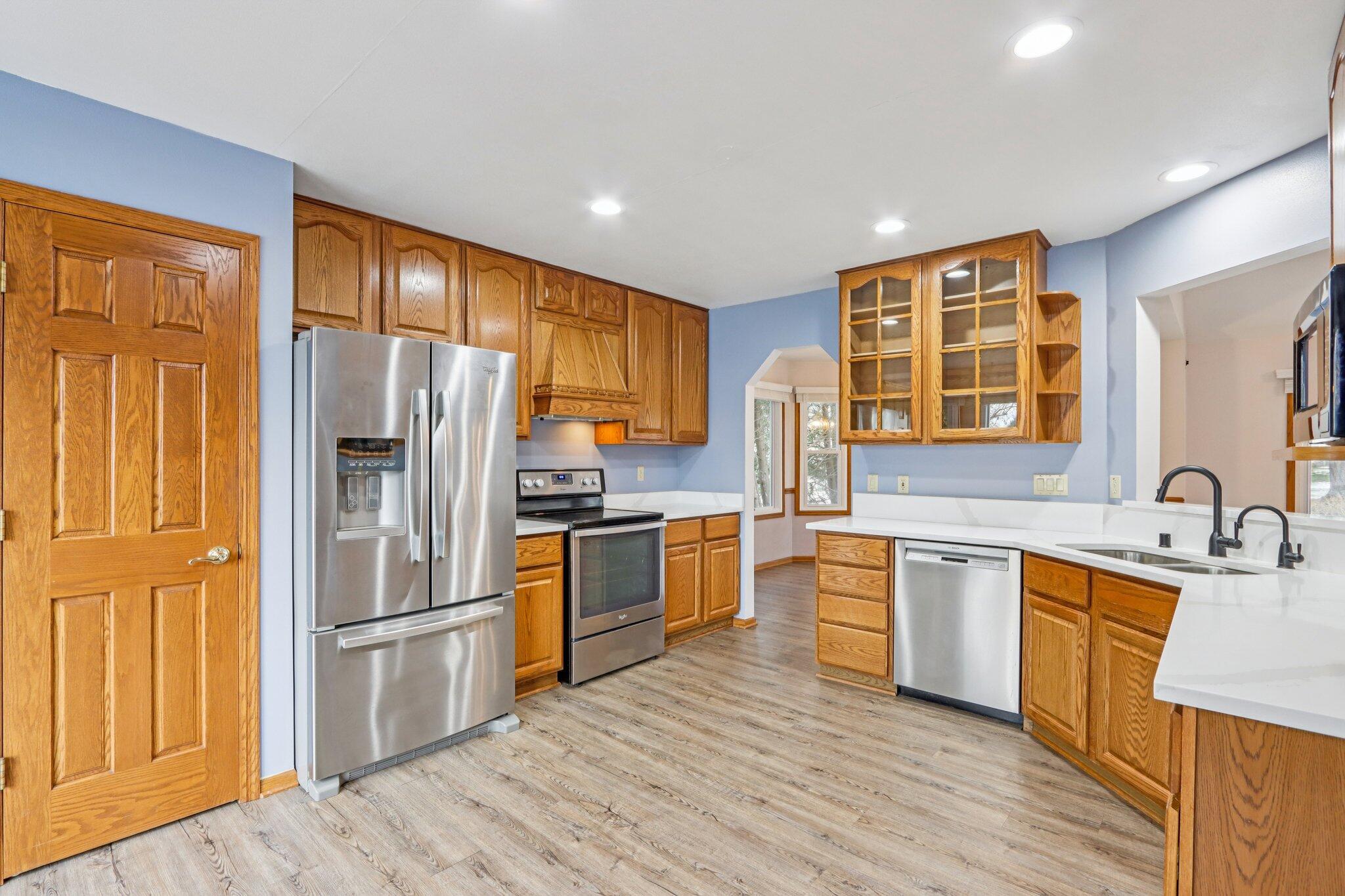 Muskego, Wisconsin, 53150, United States, 3 Bedrooms Bedrooms, ,3 BathroomsBathrooms,Residential,For Sale,2007813