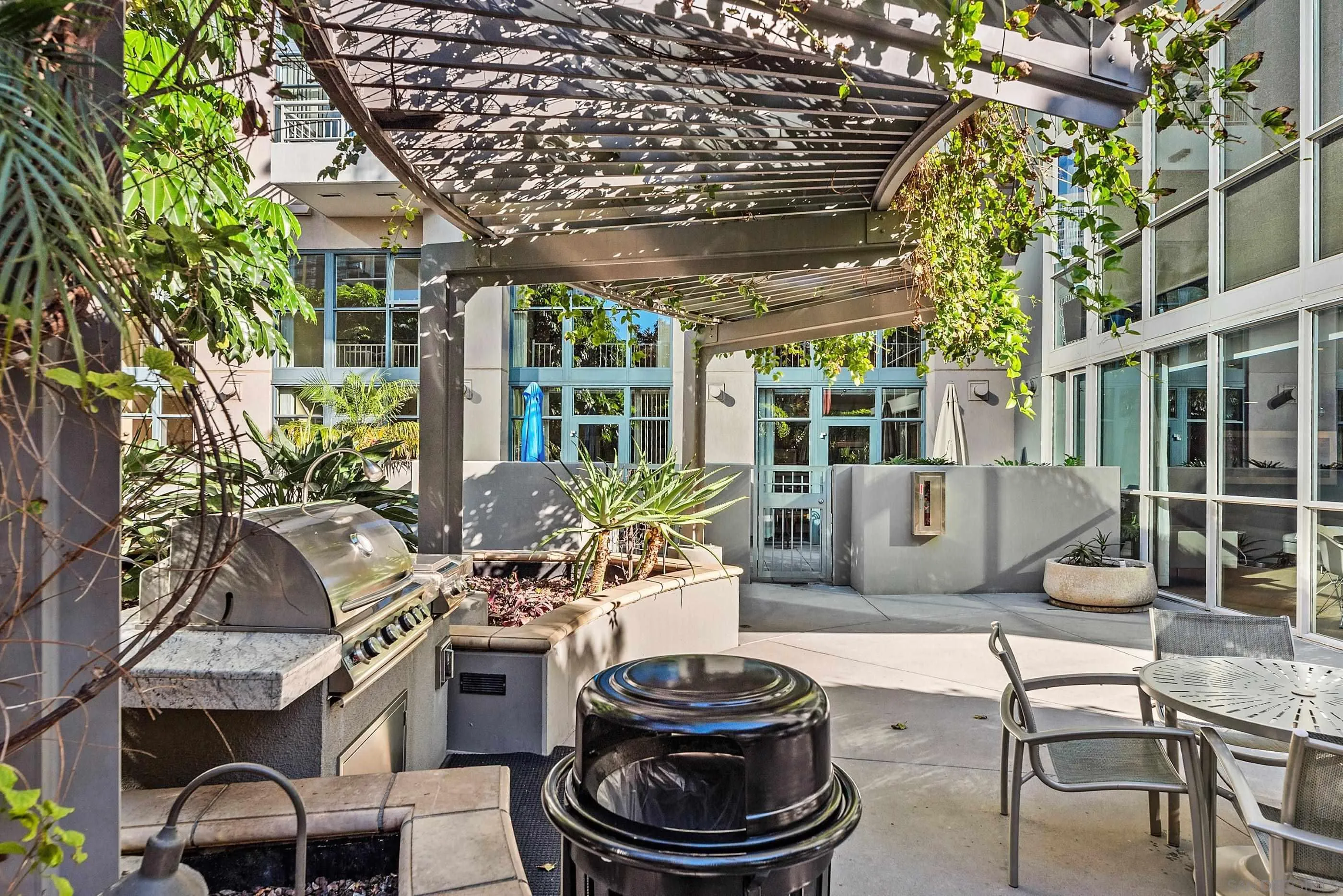 San Diego, California, 92101, United States, 1 Bedroom Bedrooms, ,1 BathroomBathrooms,Residential,For Sale,1999122