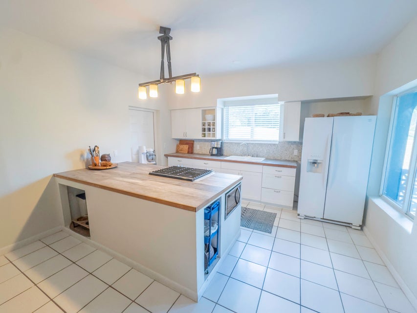 St. Croix, Virgin Islands, 00820, VI, 4 Bedrooms Bedrooms, ,2 BathroomsBathrooms,Residential,For Sale,1987839