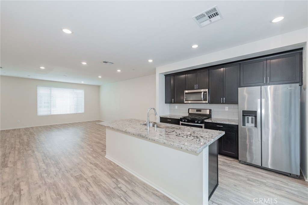 West Covina, California, 91790, United States, 4 Bedrooms Bedrooms, ,4 BathroomsBathrooms,Residential,For Sale,2049084