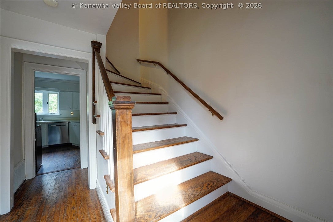 Laurel Rd, Charleston, WV 25314 #1
