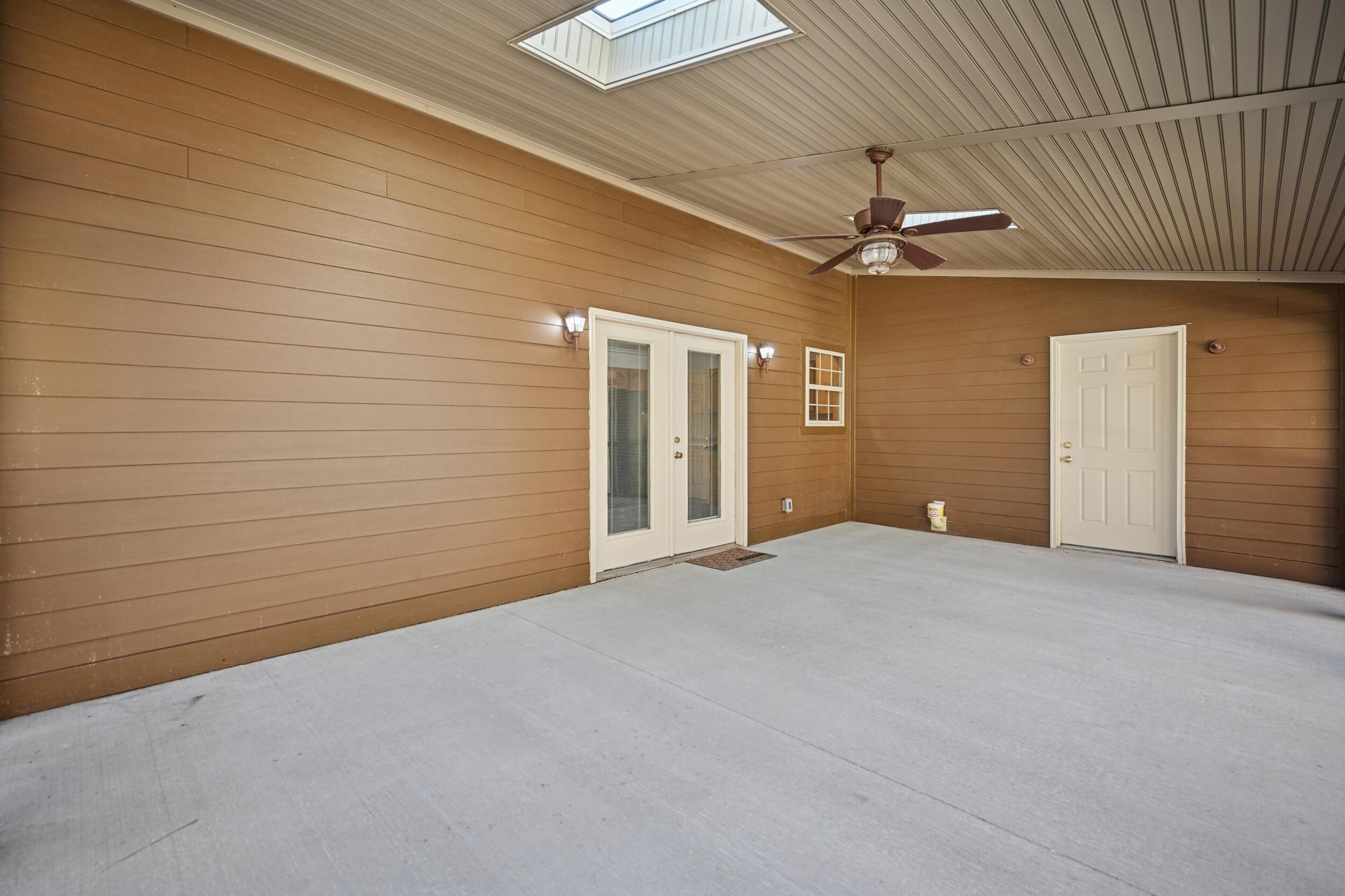 Burlington, Kentucky, 41005, United States, 3 Bedrooms Bedrooms, ,2 BathroomsBathrooms,Residential,For Sale,1989647