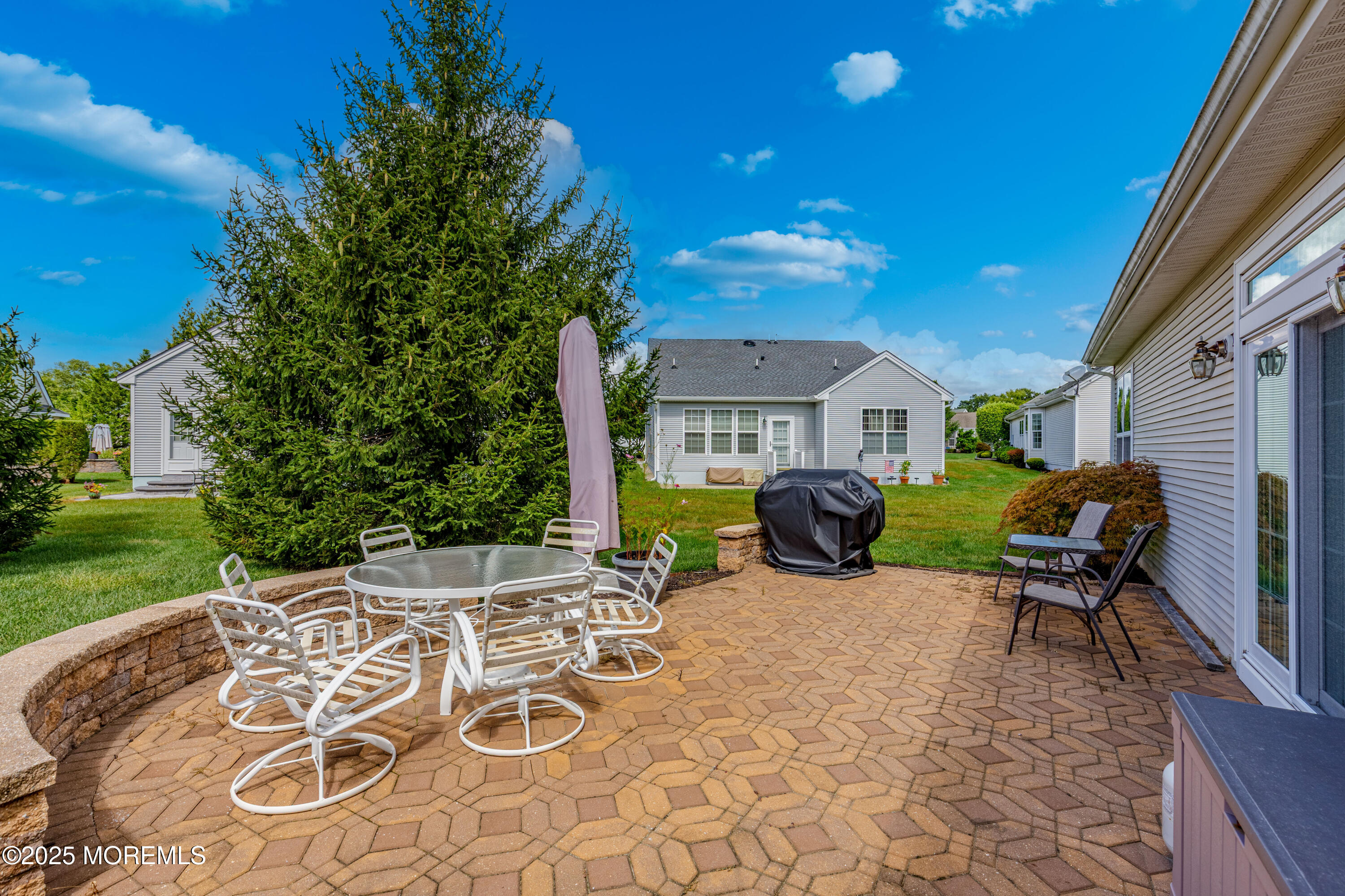 Jackson, New Jersey, 08527, United States, 2 Bedrooms Bedrooms, ,2 BathroomsBathrooms,Residential,For Sale,1927369