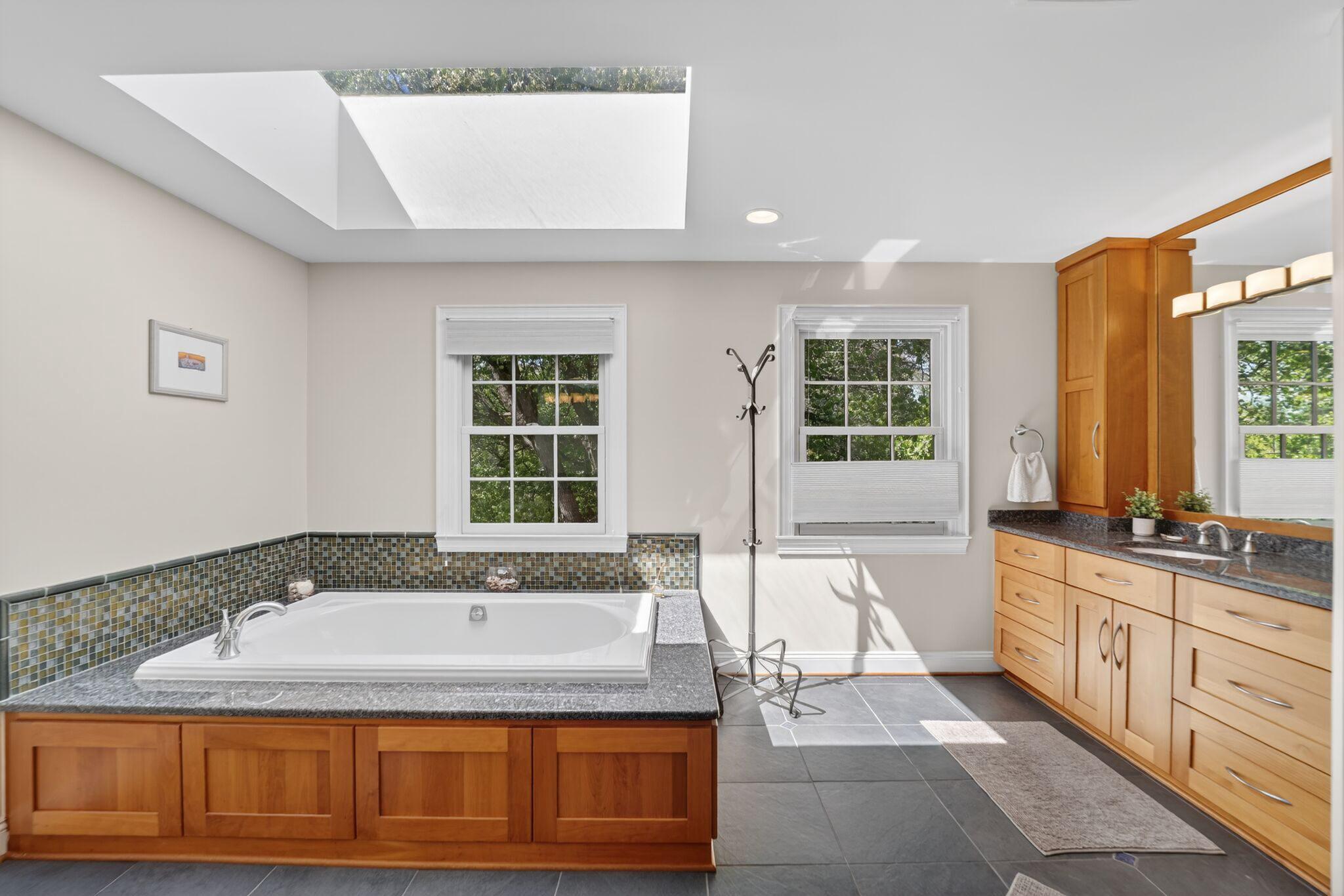  5115 Cape Cod Court, Bethesda, MD, 20816 - 物件實景