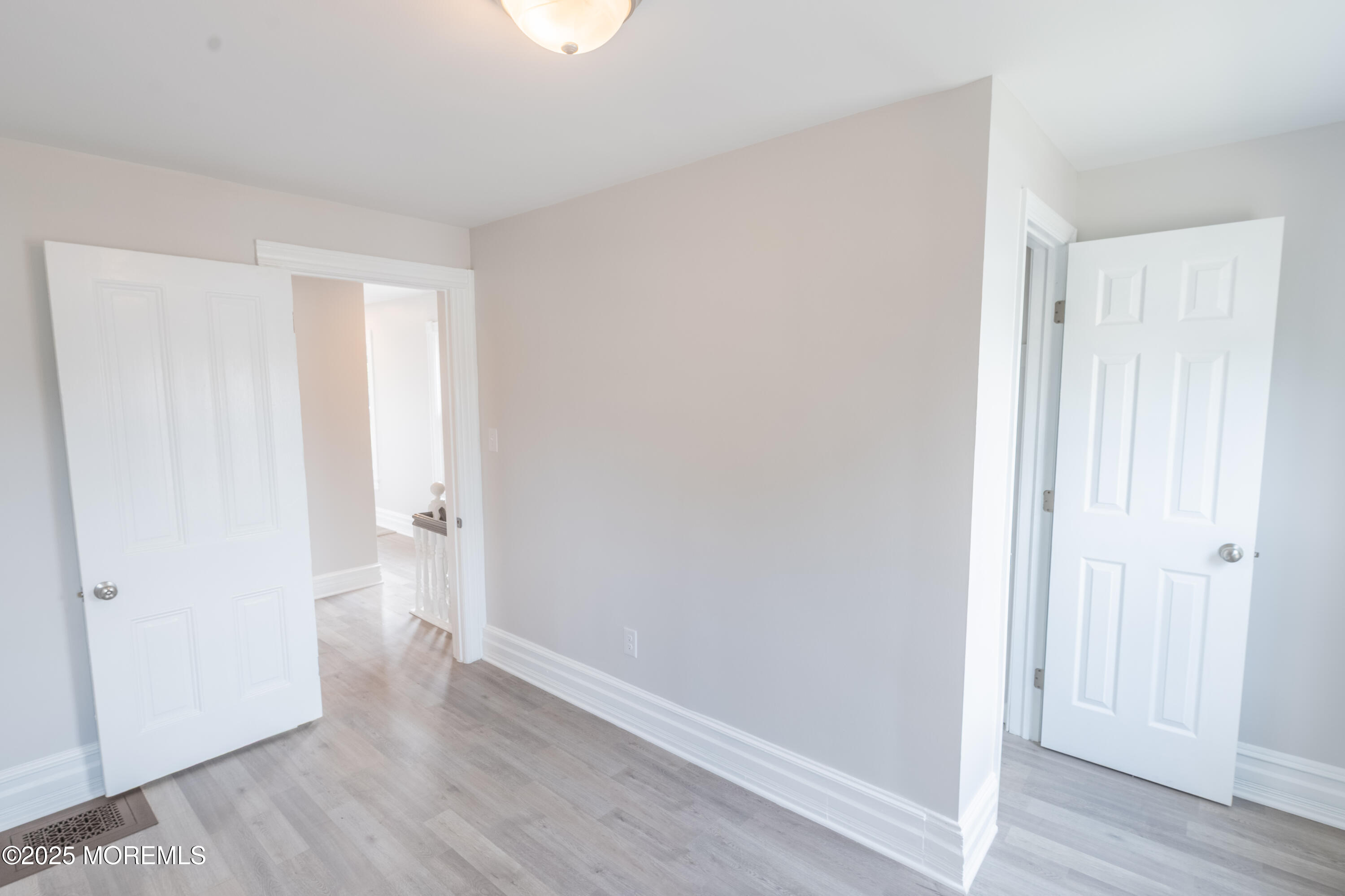Englishtown, New Jersey, 07726, United States, 6 Bedrooms Bedrooms, ,4 BathroomsBathrooms,Residential,For Sale,1908199