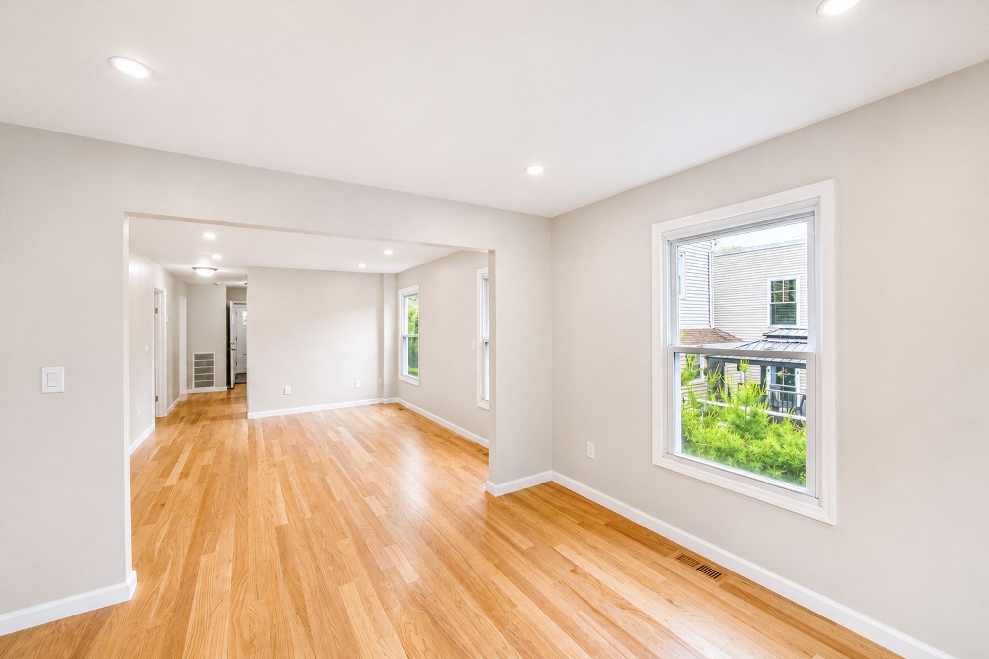  195 Van Winkle Street, East Rutherford, NJ, 07073 - 物件實景