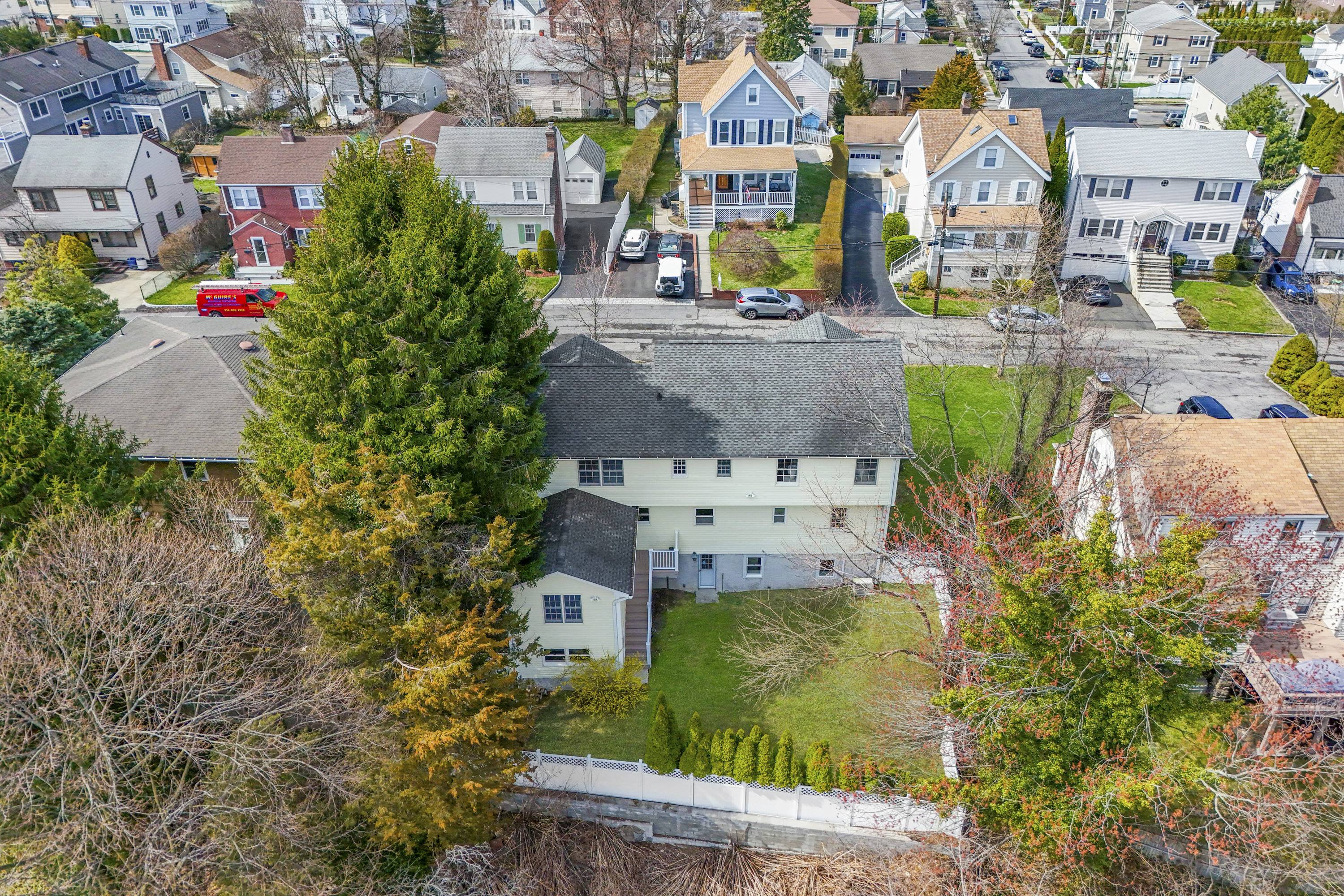  Beautifully Appointed Rye Neck Colonial - 物件實景