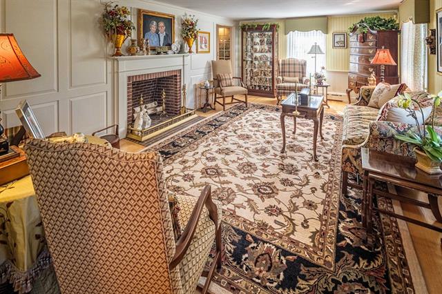 Dover, New Hampshire, 03820, United States, 3 Bedrooms Bedrooms, ,4 BathroomsBathrooms,Residential,For Sale,1926257