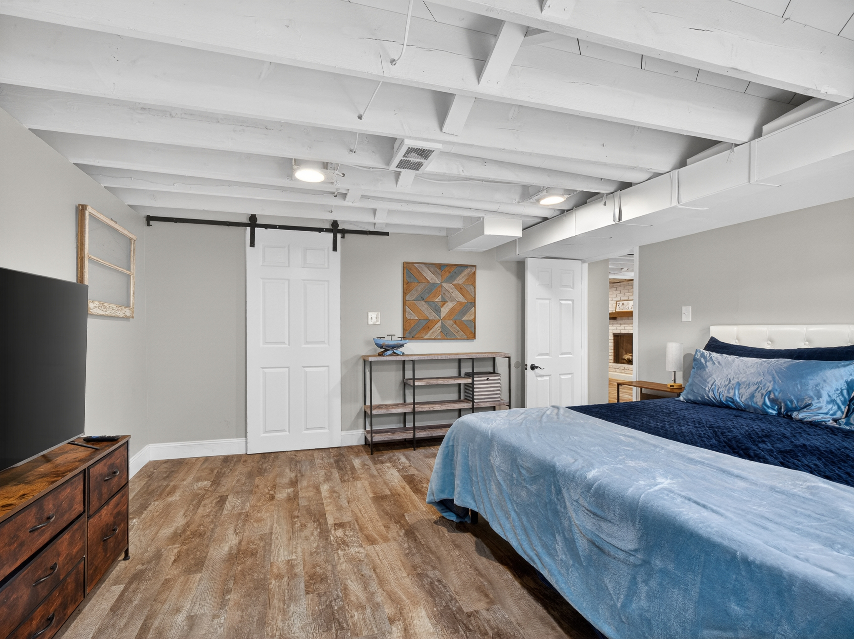  Lake Wawasee Access + AirBnB Income Potential - 物件實景