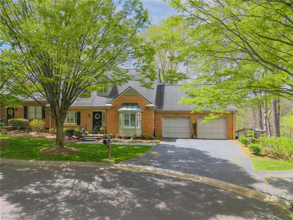 Lexington, North Carolina, 27292, United States, 3 Bedrooms Bedrooms, ,3 BathroomsBathrooms,Residential,For Sale,1925490