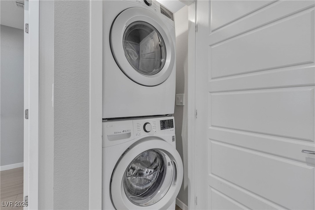 Las Vegas, Nevada, 89135, United States, 2 Bedrooms Bedrooms, ,2 BathroomsBathrooms,Residential,For Sale,1908470