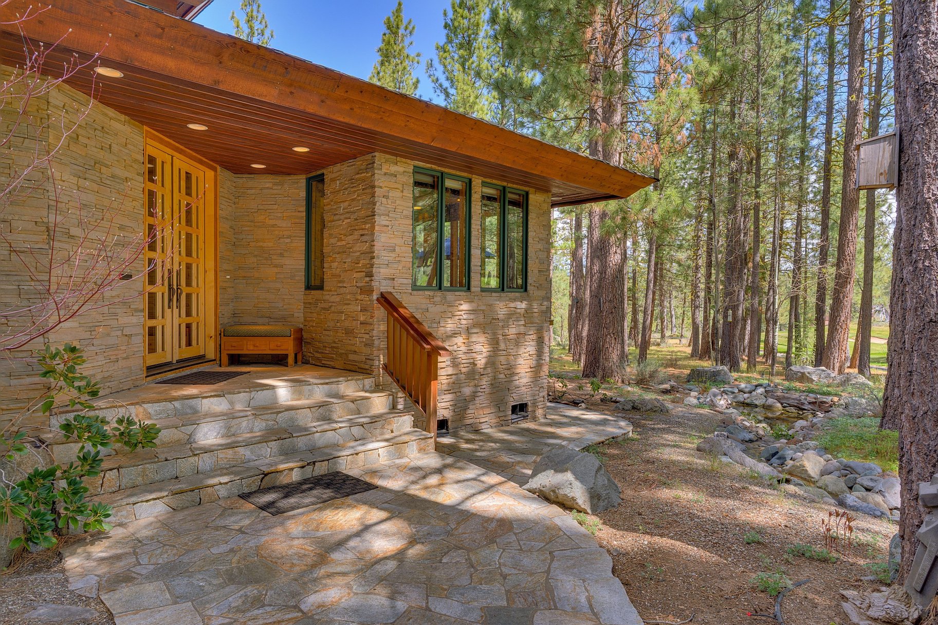  where  frank lloyd wright design meets mountain luxury - 物件實景