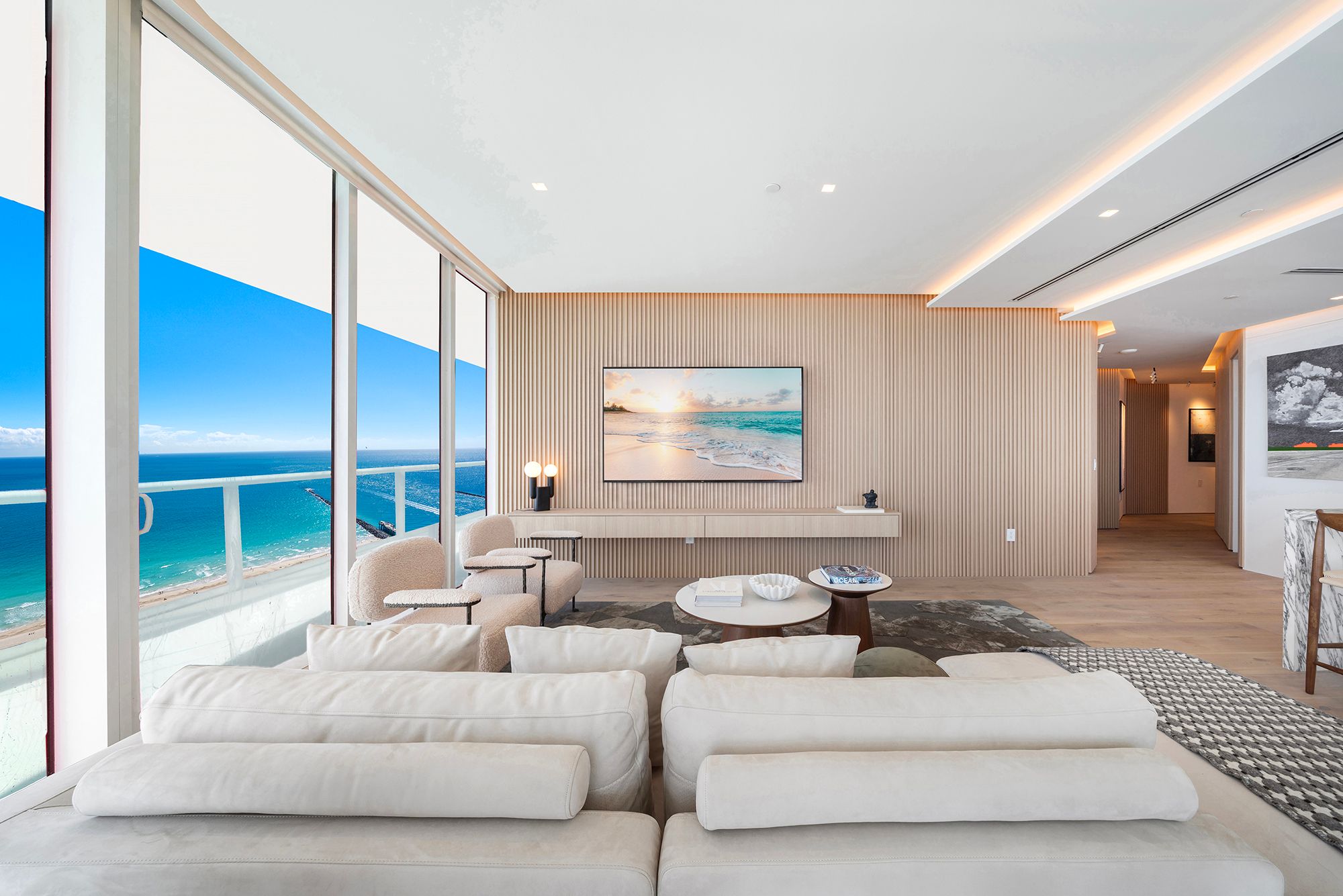  100 S Pointe Dr, Miami Beach, FL, 33139 - 物件實景