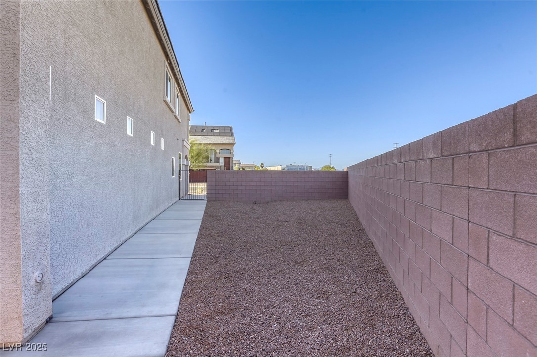 Las Vegas, Nevada, 89139, United States, 4 Bedrooms Bedrooms, ,3 BathroomsBathrooms,Residential,For Sale,1908480