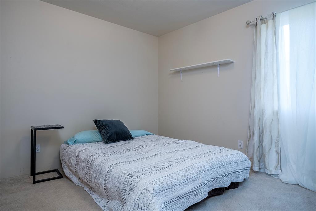 Polson, Montana, 59860, United States, 3 Bedrooms Bedrooms, ,3 BathroomsBathrooms,Residential,For Sale,1888121