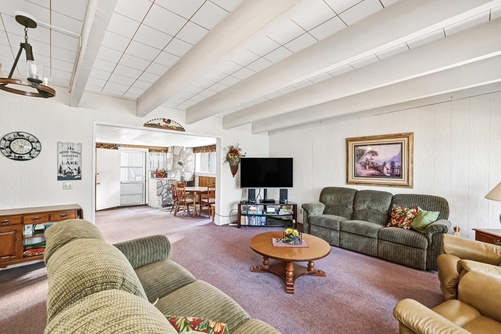 McCall, Idaho, 83638, United States, 4 Bedrooms Bedrooms, ,2 BathroomsBathrooms,Residential,For Sale,1825248