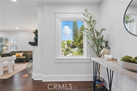 Los Angeles, California, 90018, United States, 5 Bedrooms Bedrooms, ,5 BathroomsBathrooms,Residential,For Sale,1842943