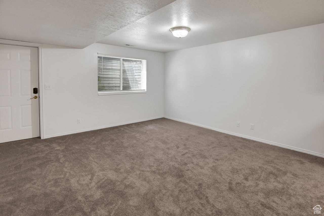Logan, Utah, 84341, United States, 5 Bedrooms Bedrooms, ,2 BathroomsBathrooms,Residential,For Sale,1919566