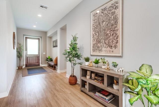 San Marcos, California, 92069, United States, 4 Bedrooms Bedrooms, ,5 BathroomsBathrooms,Residential,For Sale,1987036