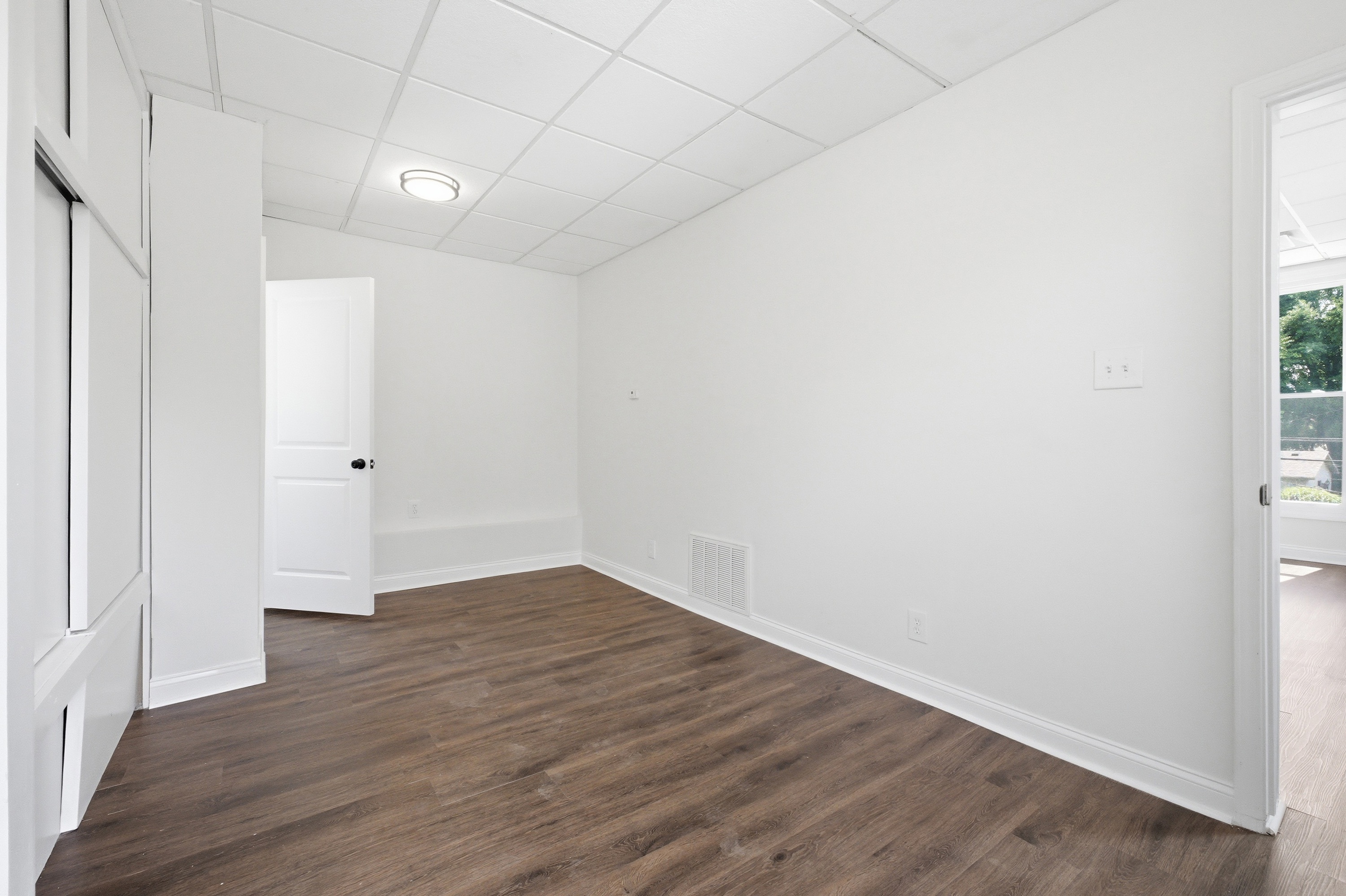 1126 Myrtle Avenue, New Albany, IN 47150 - 物件實景