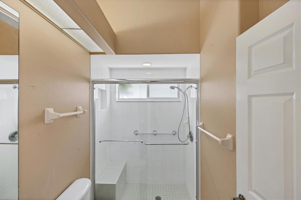 Venice, Florida, 34285, United States, 3 Bedrooms Bedrooms, ,2 BathroomsBathrooms,Residential,For Sale,1997006